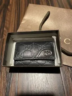 GUCCI グッチシマ 6連キーケース キーケース シマレザー ブラック