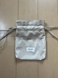 beautiful people ドローストリングバッグ ベージュ