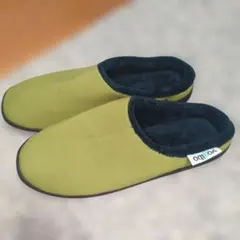 Item thumbnail for item e15f5cb0-5b1b-4d3d-a234-21b7204e27e0