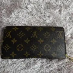 Louis Vuitton モノグラムジッピーウォレット