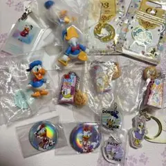 ディズニー ドナルド イマジニング 肩ズン パックンチョ 缶バッジのサムネイル
