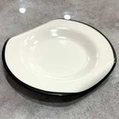Nuflaat（ヌフラット）Line Plate Black プレート 皿のサムネイル