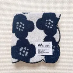 【新品未使用】W by Wpc. 花柄タオルハンカチ ネイビー 25×25㎝