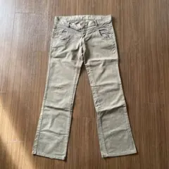 Item thumbnail for item 255dc0a4-e3d5-49ff-aa30-718fe3b53a05