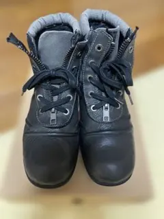 Item thumbnail for item 32bf85c2-8767-451e-9218-ba2e05deaf3e