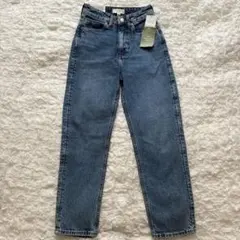 新品タグ付き‼︎ H&M ハイウエストデニム