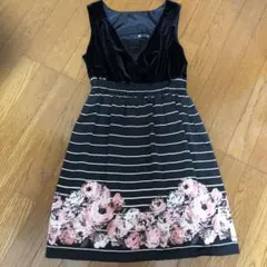 ペイトンプレイス フラワープリント ベロアワンピース