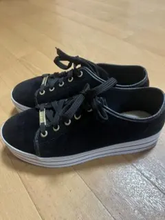 Item thumbnail for item e64e6650-e7af-492a-bc05-45a102f8b7e2