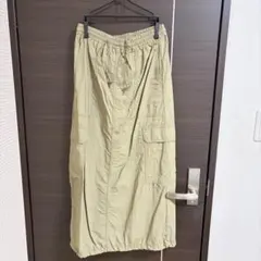 GU ナイロン　カーゴスカート　オリーブ　カーキ　サイズM