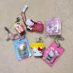 めじるしアクセサリー　サンリオ　キティ