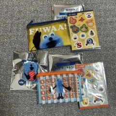 ⭐️スシロー スンスン クリアポーチ&シール 2点　指人形1点⭐️