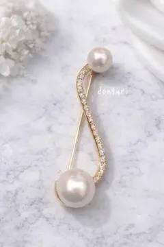 【24時間以内発送‼️】ブローチ　パールブローチ　入学式　卒業式　コサージュ