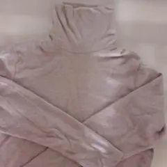 UNIQLO タートルネック M ベージュ