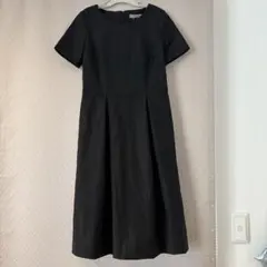 【新品タグ付き】Theory luxe ブラック 半袖膝丈ワンピース 小さめ
