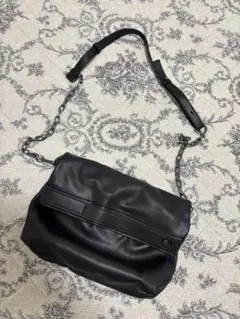 ZARA クロスボディバッグフラップチェーン