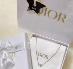 Dior ゴールド ネックレス ロゴデザイン ディオール　DIOR