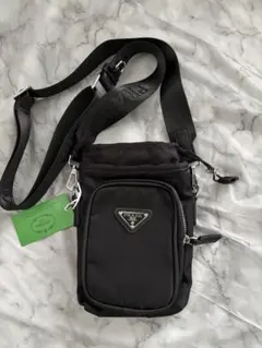 PRADA ノベルティー　販促品スマホショルダー