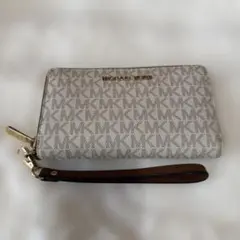 Item thumbnail for item fd84cdef-d4da-46a3-a87a-116475eca2e4