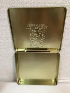 Liga Privada 空き缶 ケースのサムネイル