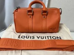 Item thumbnail for item 05787efd-7df7-4664-b4b0-c3e647746fa2