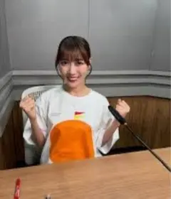 Item thumbnail for item ae194514-a566-4bee-90ea-06381101240b