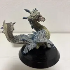 モンスターハンター ラギアクルス　帯電状態 フィギュア