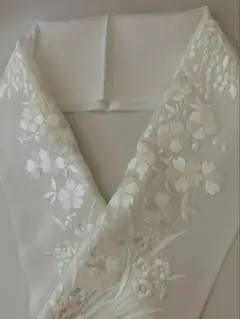 未使用◆加藤萬謹製　正絹　刺繍半衿　豪華　花縫