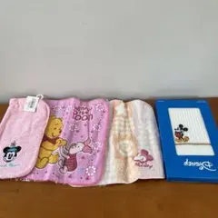 新品ディズニーDisneyハンカチタオル　4枚セット　ミッキーミニープーさん
