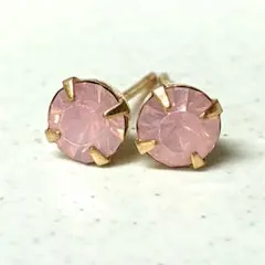 ピアス　ダイアモンドカット　ピンク　ラウンドカット　一粒ピアス　カラーストーン