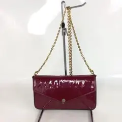 LOUIS VUITTON ルイヴィトン バッグ ポシェット ヴェルニのサムネイル