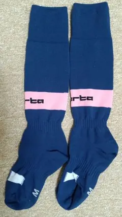 Item thumbnail for item f340b2de-7239-4b12-a56f-fd79d2b26c4d