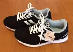 moz モズ スニーカー 靴 ２４.5cm 新品