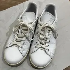 adidas スタンスミス