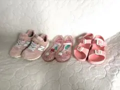 New Balance ピンク スニーカーとサンダルセット