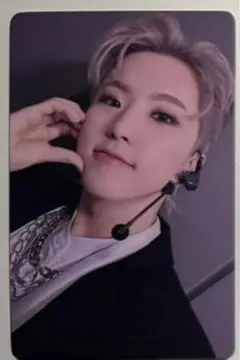 seventeen ホシ 中国上海一直娯 yizhiyu トレカ