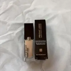 GIVENCHY プリズムリーブルグロウセラムファンデーション0C 30mlのサムネイル