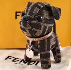【美品】FENDI フェンディ ドッグ チャーム 箱あり FENDI フェンディ イヌ ドッグ 犬モチーフ FFジャガード ITO チャーム