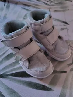 asics ハイカットスニーカー　スクスク