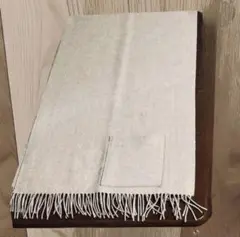 ウール混合 アイボリーマフラー 87cm x 50cm