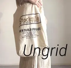 【早い者勝ち】Ungrid スクールバックにも◎ ロゴトートバックのサムネイル