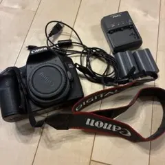 Canon EOS 40D バッテリー 充電器 ストラップ付値下げ交渉します！のサムネイル