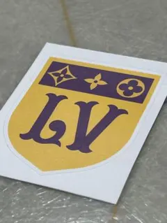 【希少】ルイヴィトン Lovers ステッカー 盾 紫×黄色