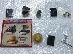 ONE PIECE ガチャ RED シャンクス ルフィ ウタ フィギュア