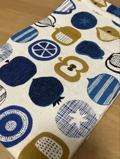 Item thumbnail for item 85270c2b-c11e-4ee6-ac7c-e66f522b8f6a