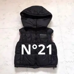 定価12万✨N°21 /ヌメロヴェントゥーノ ロゴパッチデザイン ダウンベスト