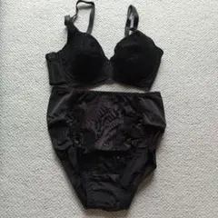 ブラック B70M ブラジャーショーツセット