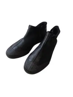 ブラックレザー ジッパーブーツ