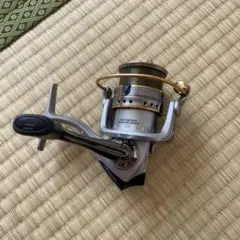 Abu Garcia Revo ALX5000H スピニングリール 右ハンドル Abu Garcia Revo ALX5000H スピニングリール 右ハンドル - メルカリ