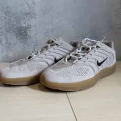 定価10,780円！新品未使用！NIKE SB VERTEBRAE ナイキのサムネイル