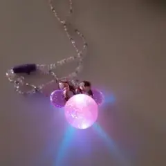 ディズニー　ミニー　光るライト　ペンダント